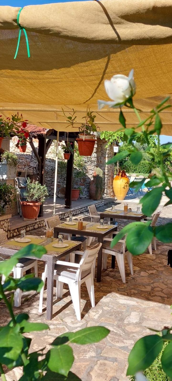 B&B Rosa Podere 28 Palagianello エクステリア 写真